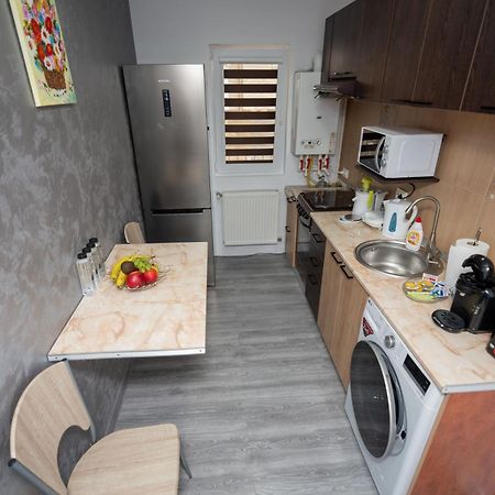 Hotel Studio Titan Bukurešť Exteriér fotografie