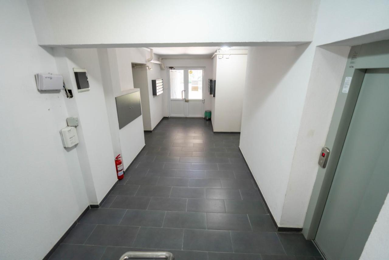 Hotel Studio Titan Bukurešť Exteriér fotografie