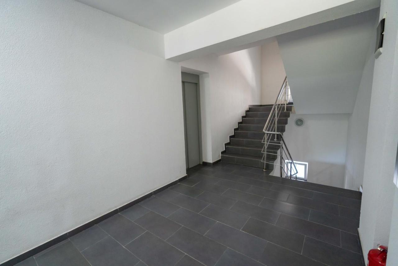 Hotel Studio Titan Bukurešť Exteriér fotografie