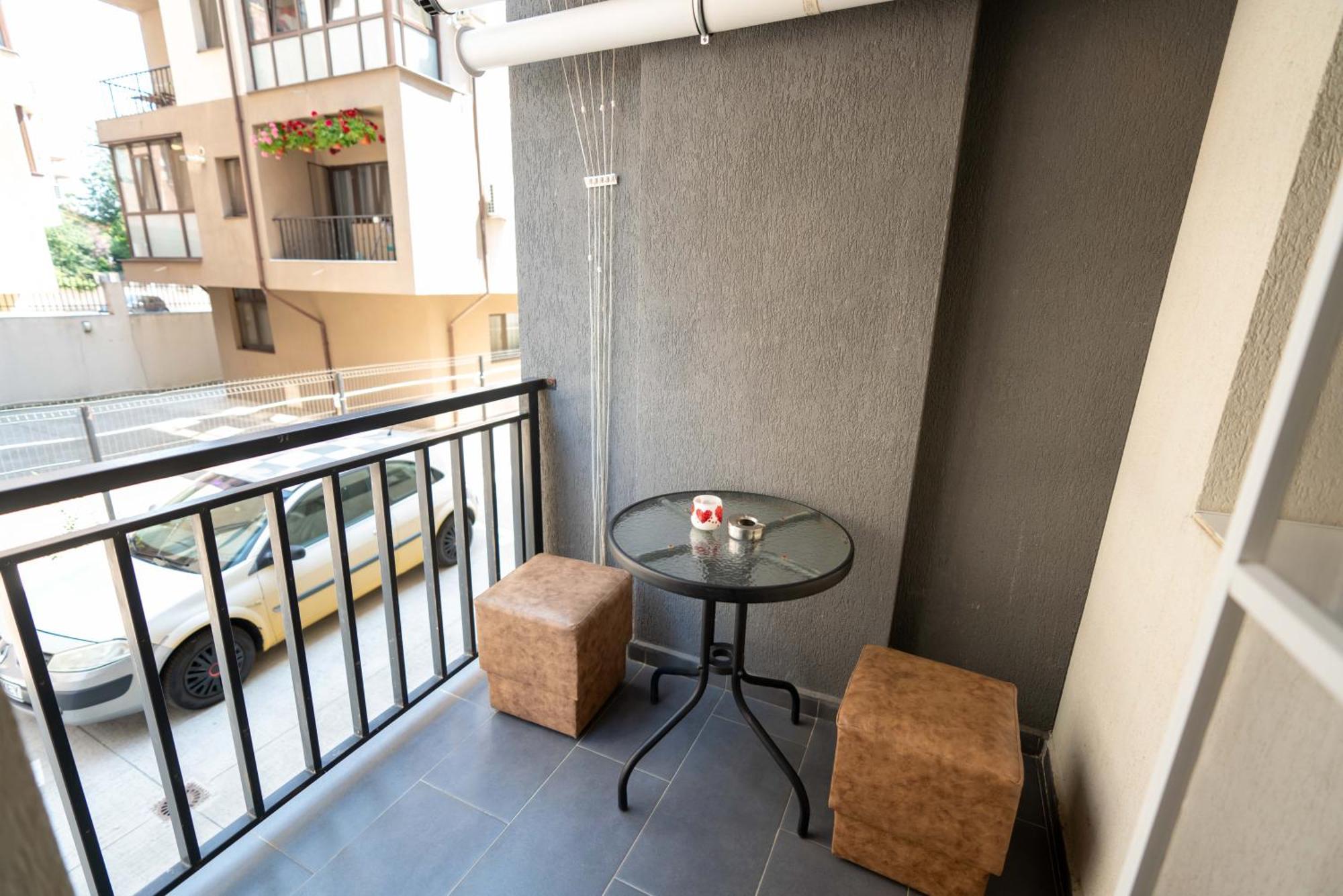 Hotel Studio Titan Bukurešť Exteriér fotografie